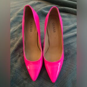 Guess hot pink pumps